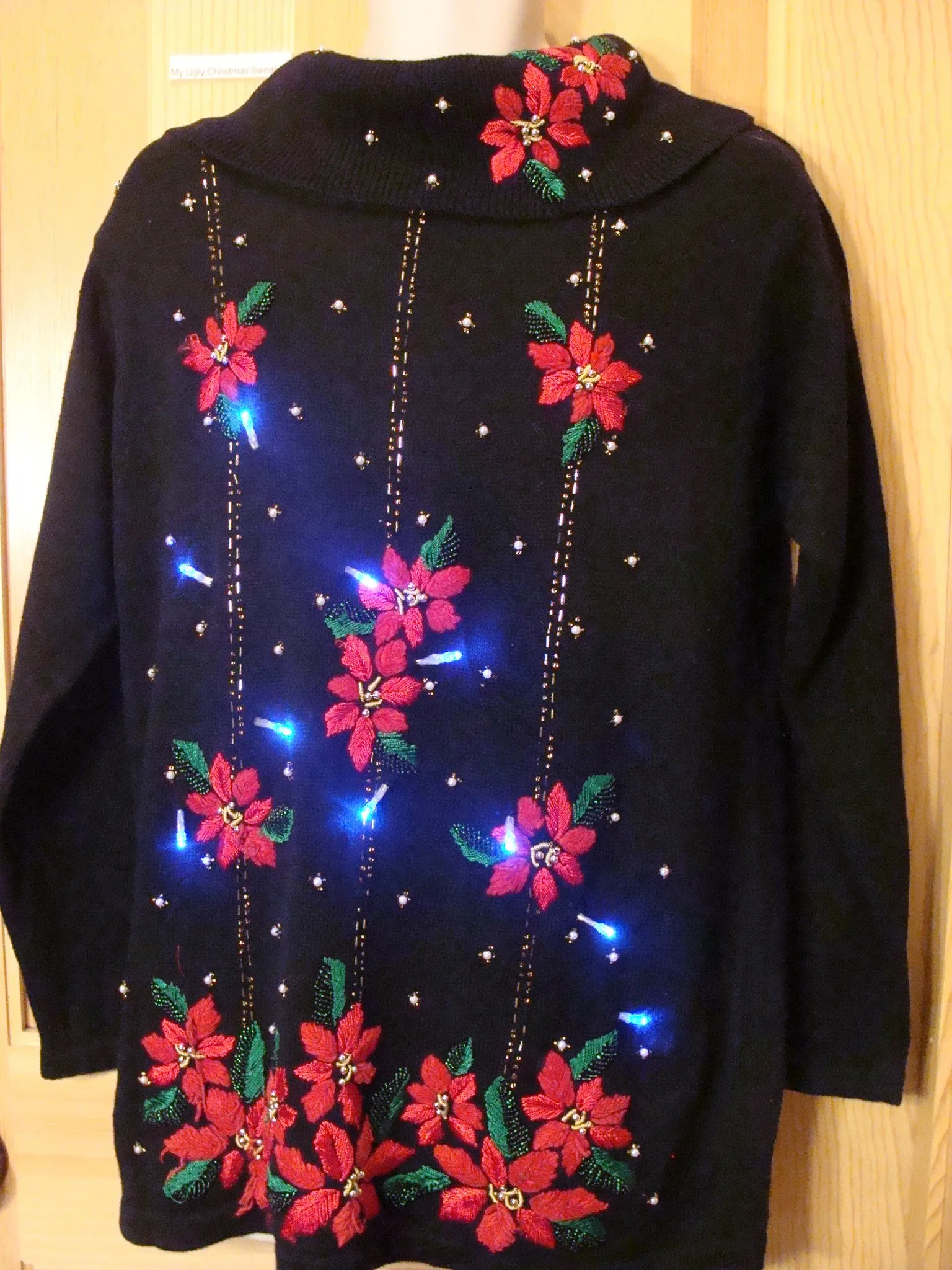 Light Up Ugly Xmas Sweater Red Poinsettias