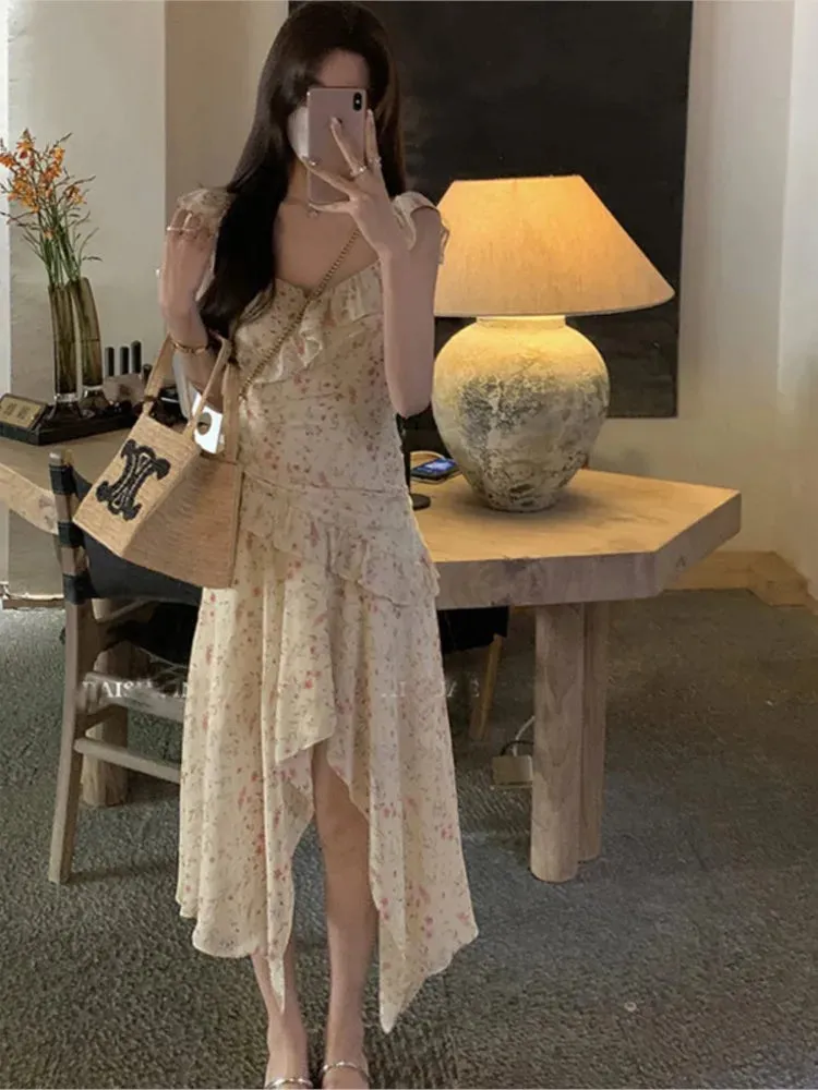Territory 2024 Spring And Summer Sweet Flying Sleeve Floral Halter Dress Female Design Sense Holiday Wind Fairy Print Long Dress